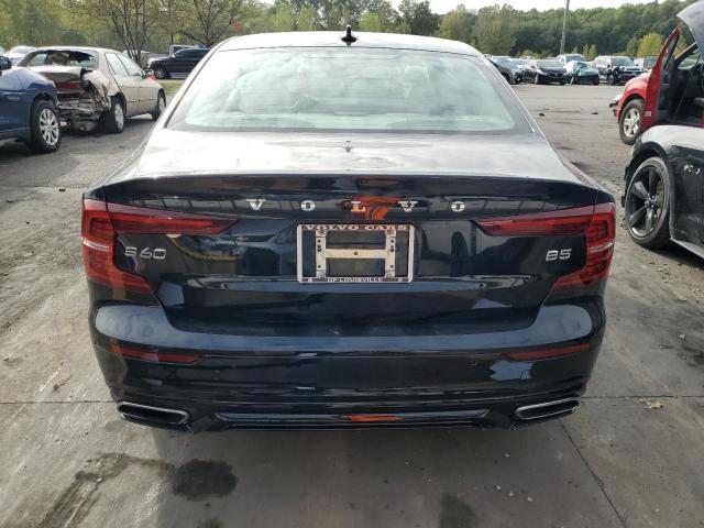 2022 VOLVO S60 B5 MOM - 7JRL12FZ8NG165130