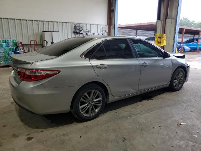 VIN 4T1BF1FKXFU023062 2015 Toyota Camry, LE no.3