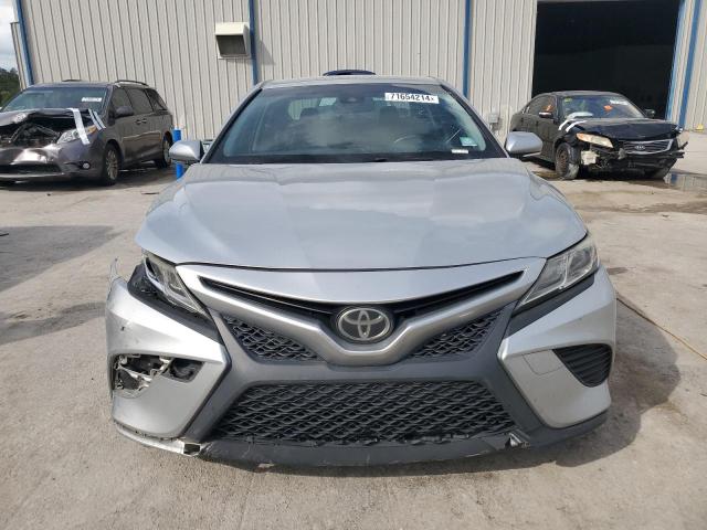 VIN JTNB11HK8J3051811 2018 Toyota Camry, L no.5