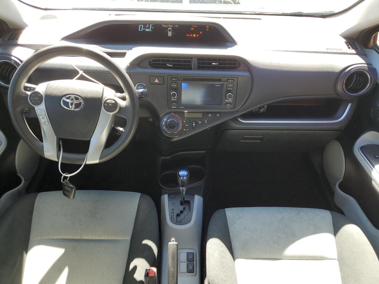 Lot #2912332962 2014 TOYOTA PRIUS C