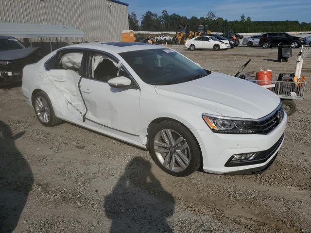 2017 VOLKSWAGEN PASSAT SEL - 1VWCT7A34HC050848