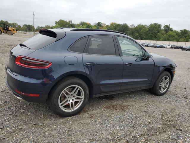 VIN WP1AA2A5XHLB83021 2017 Porsche Macan no.3