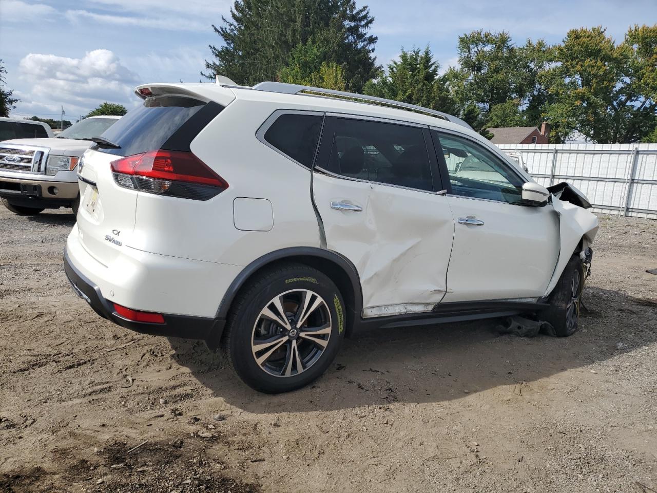 Lot #2962553827 2019 NISSAN ROGUE S