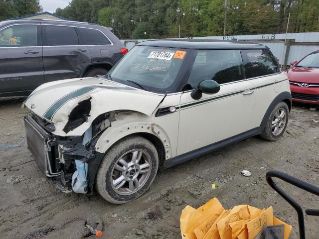 2013 MINI COOPER 2013