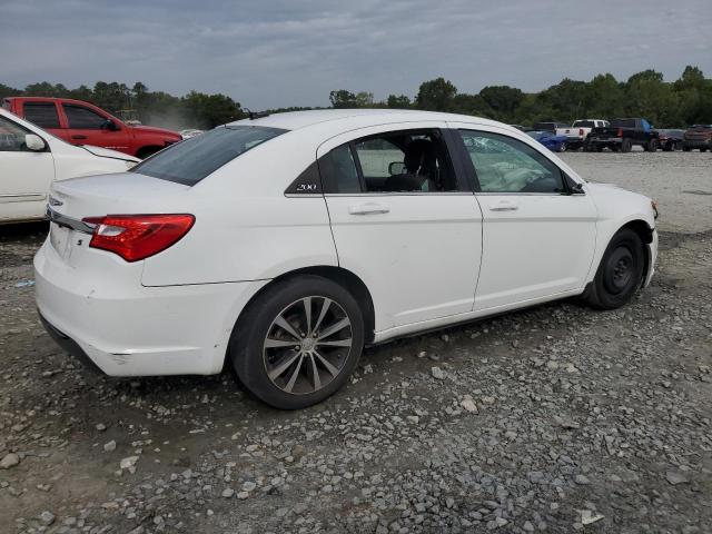 VIN 1C3CCBBG4DN744725 2013 Chrysler 200, Touring no.3