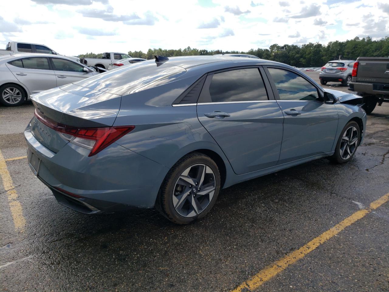 Lot #2962513735 2021 HYUNDAI ELANTRA SE