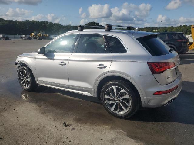 VIN WA1EAAFY7P2120974 2023 Audi Q5, Premium Plus 45 no.2