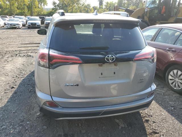 VIN JTMJFREV5JJ249269 2018 Toyota RAV4, SE no.6