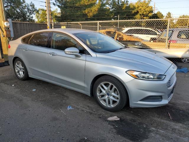 VIN 1FA6P0H75E5355799 2014 Ford Fusion, SE no.4