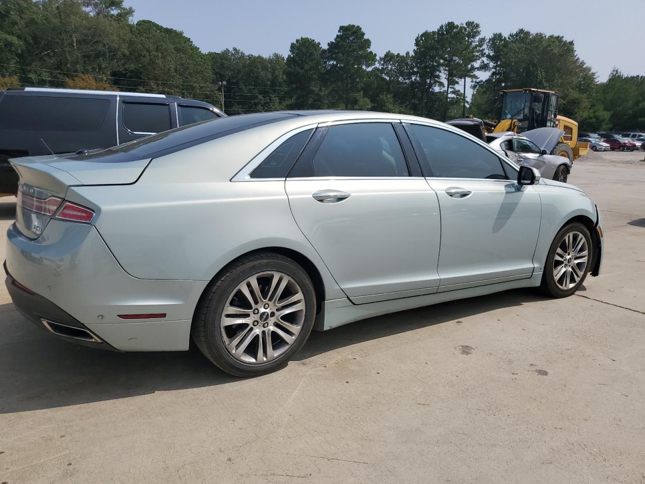 Lot #2876547846 2013 LINCOLN MKZ HYBRID