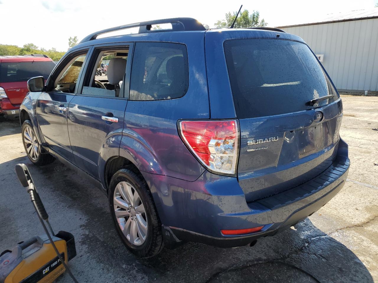 Lot #2907359022 2013 SUBARU FORESTER 2