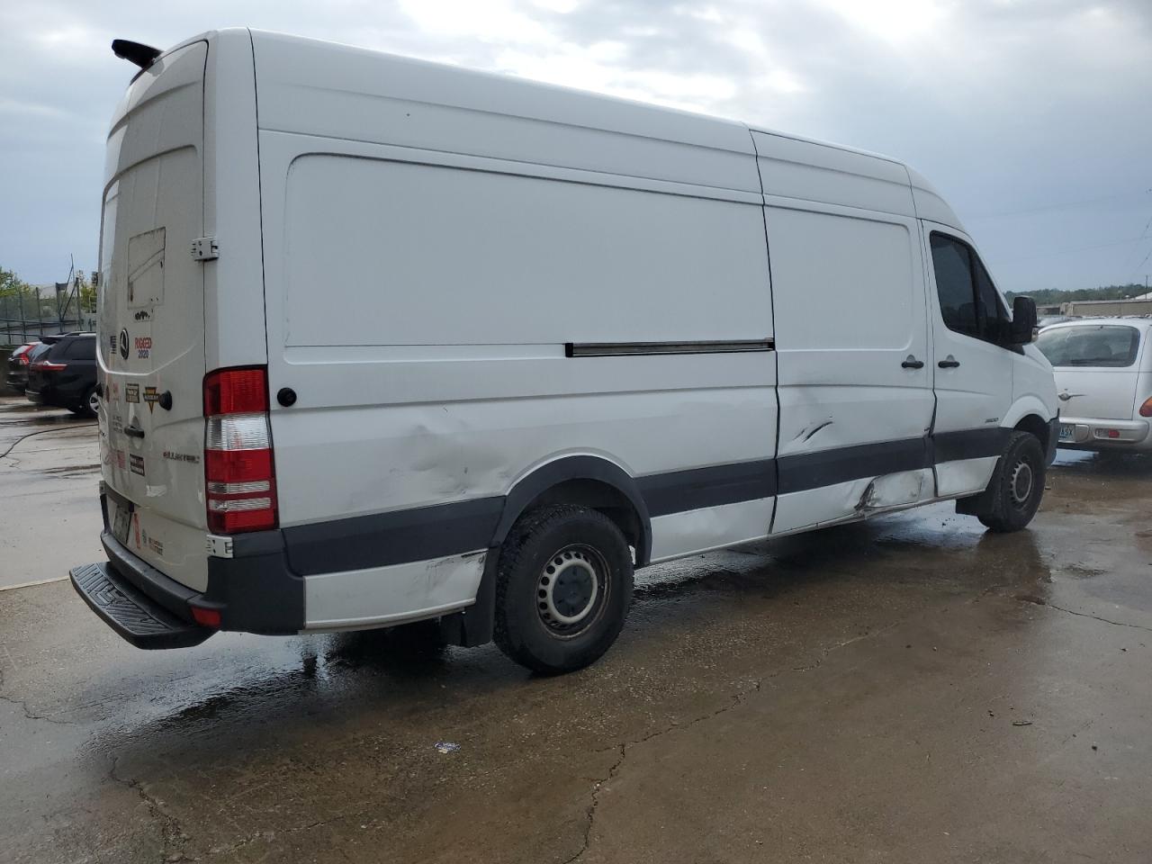 Lot #2872262168 2016 MERCEDES-BENZ SPRINTER 2