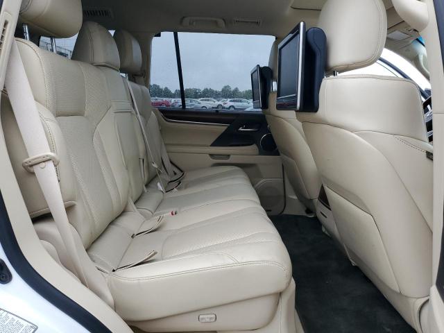 2017 LEXUS LX 570 JTJHY7AX4H4243747