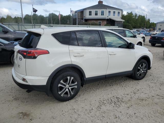 VIN JTMBFREV2JJ721027 2018 Toyota RAV4, LE no.3