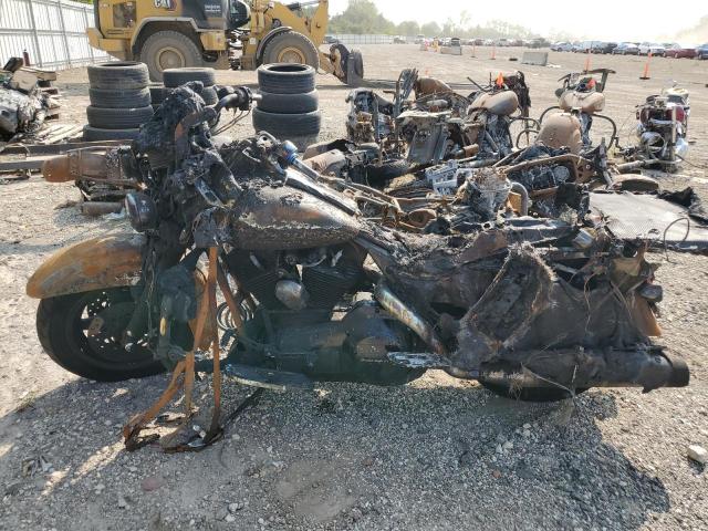 2005 HARLEY-DAVIDSON FLHTCSE2 1HD1PKE115Y957077