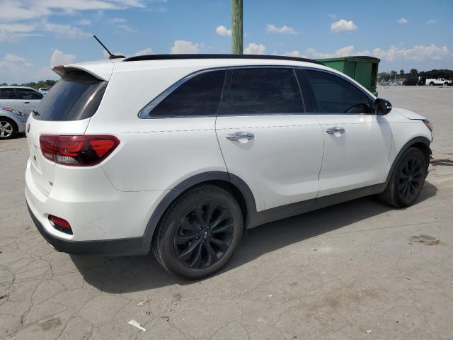 VIN 5XYPG4A57KG593994 2019 KIA Sorento, LX no.3