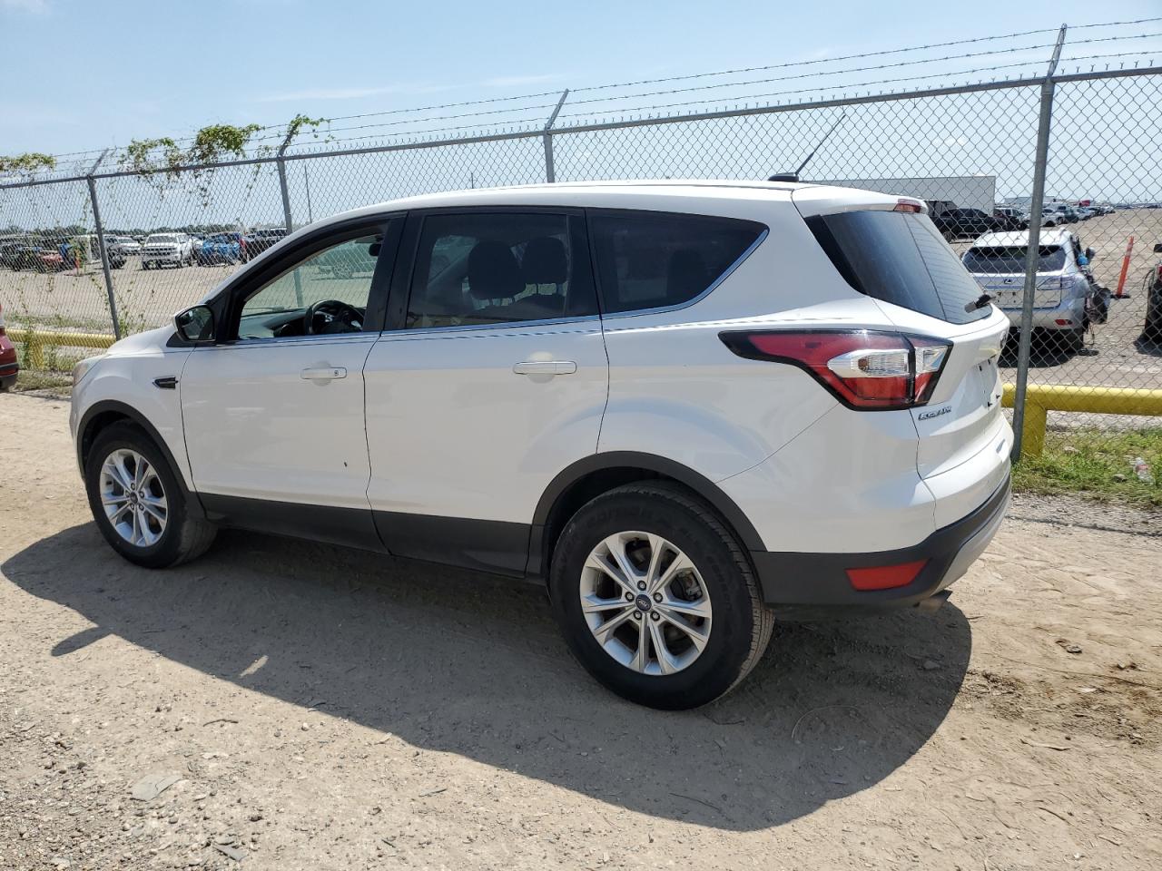 Lot #2943046854 2017 FORD ESCAPE SE