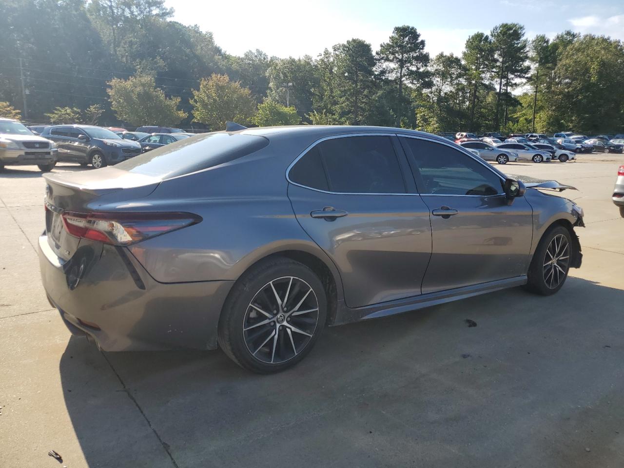 Lot #2979356757 2021 TOYOTA CAMRY SE