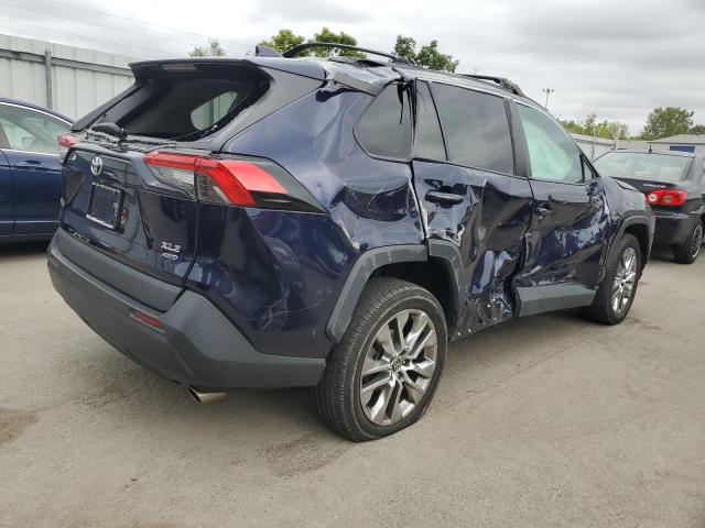 VIN 2T3A1RFV1MW171589 2021 Toyota RAV4, Xle Premium no.3