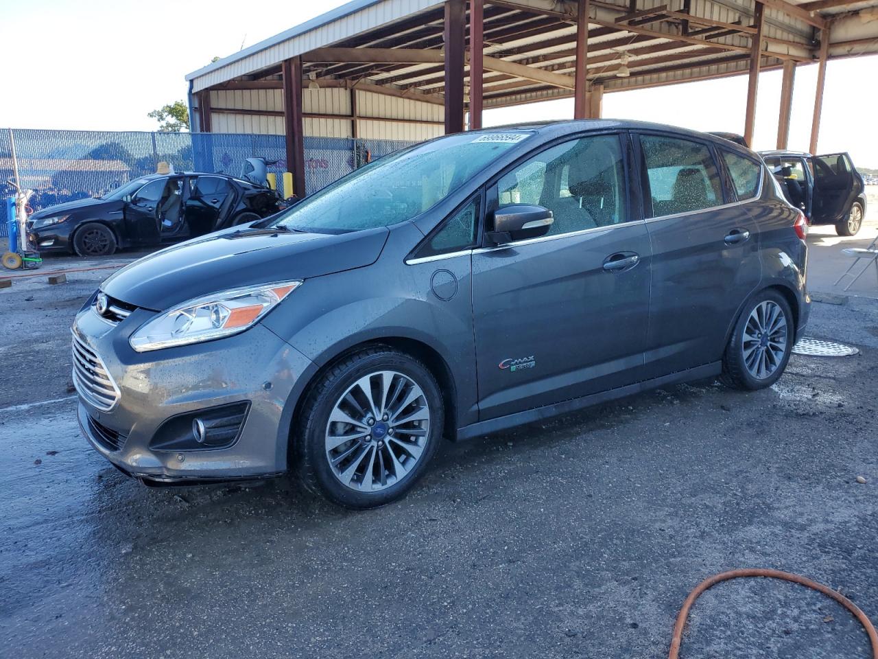 1FADP5FU1HL104744 FORD C-MAX TITA 2017