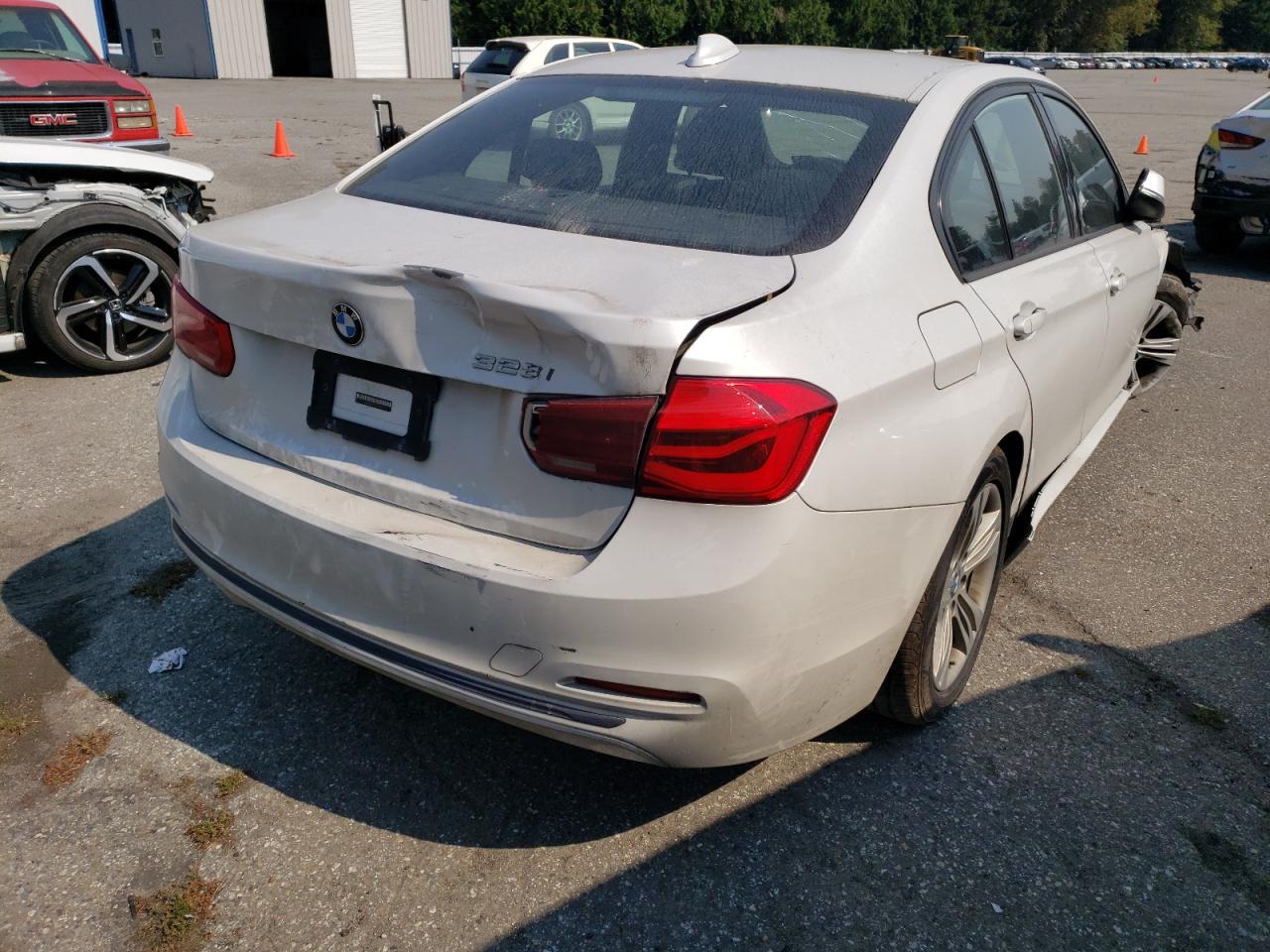 Lot #2825923697 2016 BMW 328 I SULE