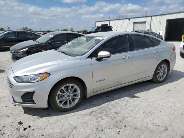 VIN 3FA6P0LU8KR137748 2019 Ford Fusion, SE no.1