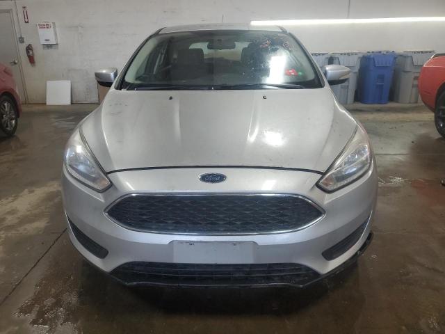 VIN 1FADP3K21HL231163 2017 Ford Focus, SE no.5