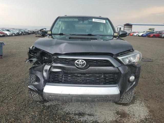 2019 TOYOTA 4RUNNER SR - JTEBU5JR8K5630096