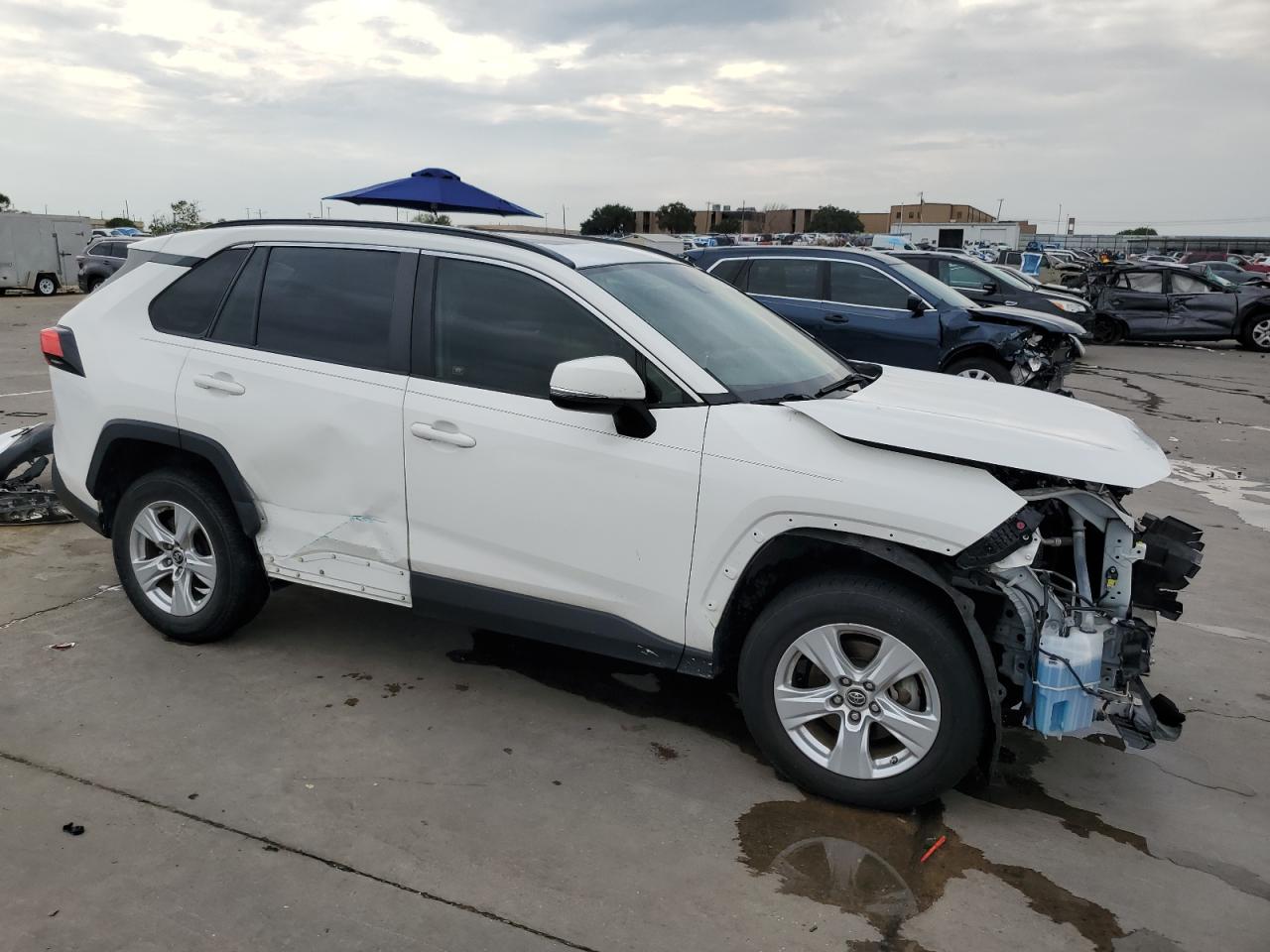 Lot #2809366626 2019 TOYOTA RAV4 XLE