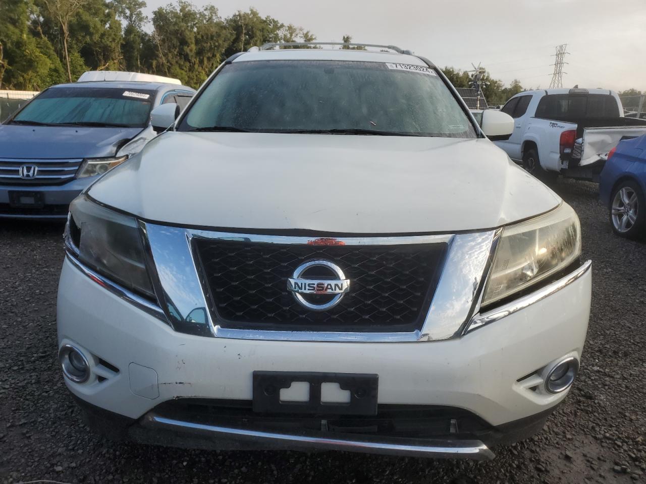 Lot #2840652155 2015 NISSAN PATHFINDER