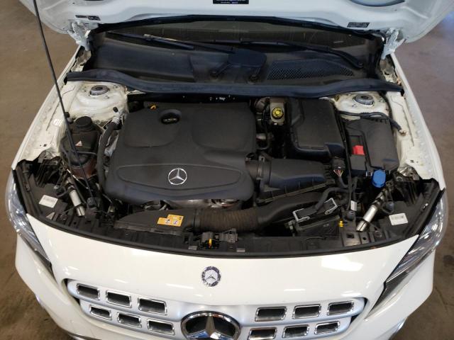 2018 MERCEDES-BENZ GLA 250 4M - WDCTG4GB9JJ371428