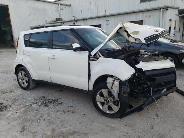 VIN KNDJN2A23H7455008 2017 KIA Soul no.4