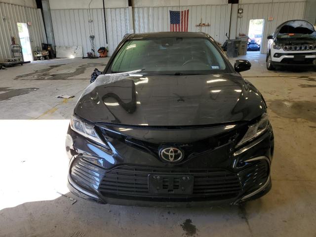 VIN 4T1C11AK6PU746497 2023 Toyota Camry, LE no.5