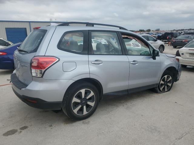 SUBARU FORESTER 2 2017 silver  gas JF2SJABC5HH470378 photo #4