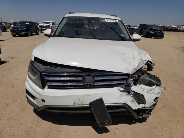 2018 VOLKSWAGEN TIGUAN SE - 3VV3B7AXXJM027458