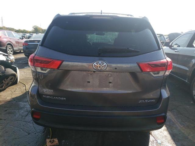 VIN 5TDJZRFH8KS593506 2019 Toyota Highlander, SE no.6