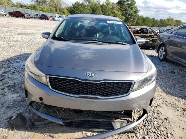 VIN KNAFX5A83H5715888 2017 KIA Forte, EX no.5