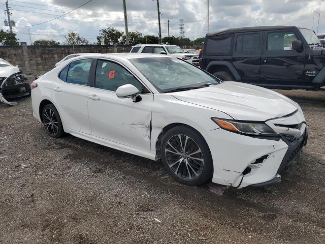 2018 TOYOTA CAMRY L - 4T1B11HK9JU583496