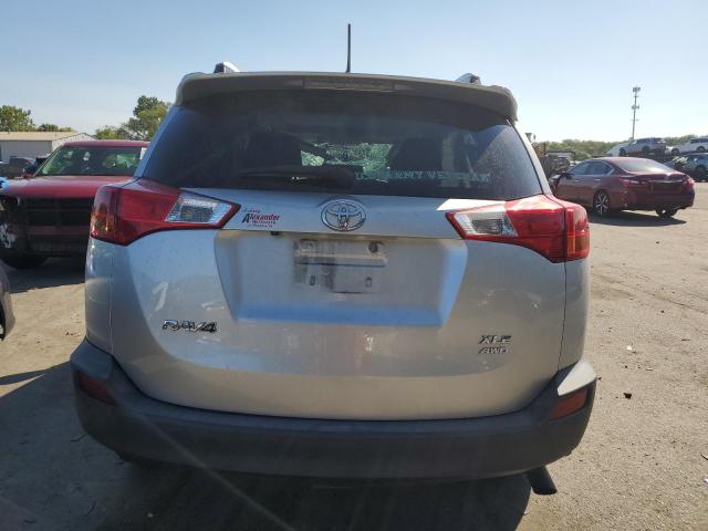 2015 TOYOTA RAV4 XLE - JTMRFREV7FJ026063