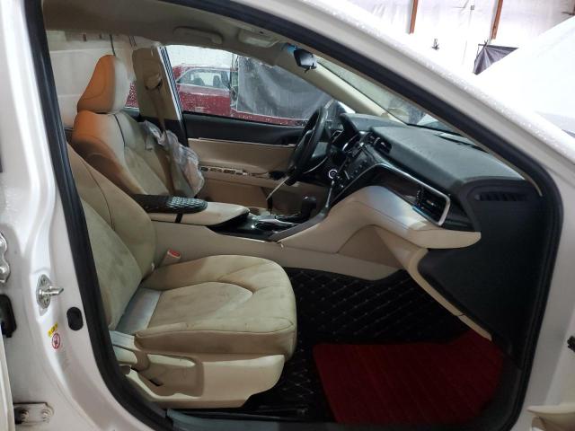2018 TOYOTA CAMRY L - 4T1B11HK1JU563047