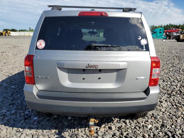 VIN 1C4NJRFB2ED793110 2014 Jeep Patriot, Latitude no.6