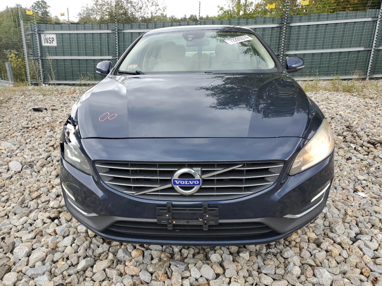 Lot #2974604434 2015 VOLVO S60