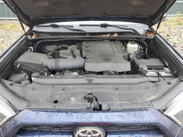 2019 TOYOTA 4RUNNER SR - JTEBU5JR2K5690259