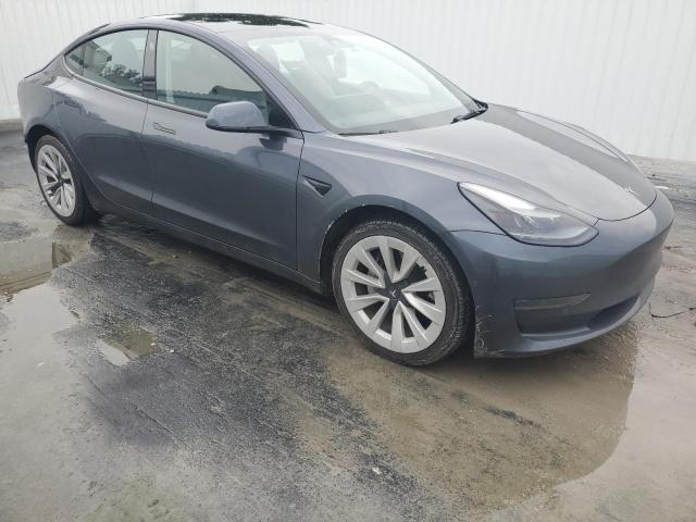 VIN 5YJ3E1EAXNF372458 2022 Tesla MODEL 3 no.4