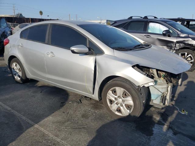 VIN KNAFK4A64G5615210 2016 KIA Forte, LX no.4