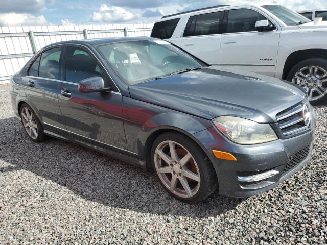 VIN WDDGF4HB0EA955883 2014 Mercedes-Benz C-Class, 250 no.4