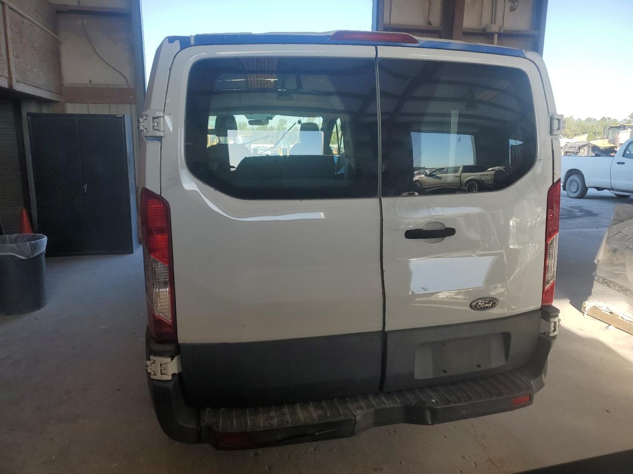 Lot #2986687190 2015 FORD TRANSIT T-