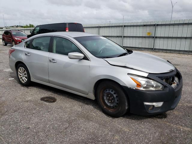 VIN 1N4AL3AP7DC215118 2013 Nissan Altima, 2.5 no.4