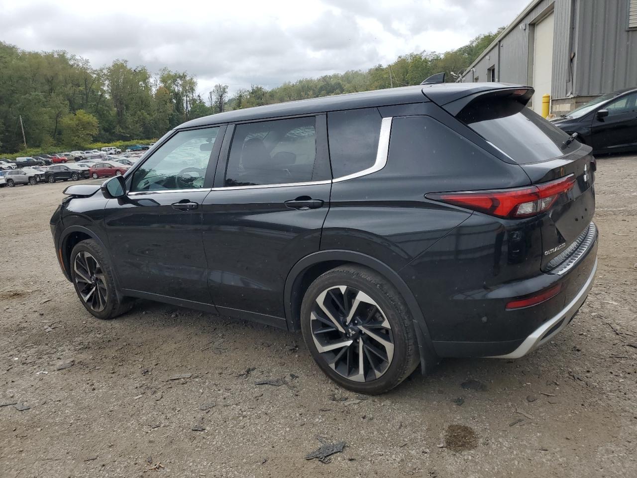 Lot #2945560283 2022 MITSUBISHI OUTLANDER