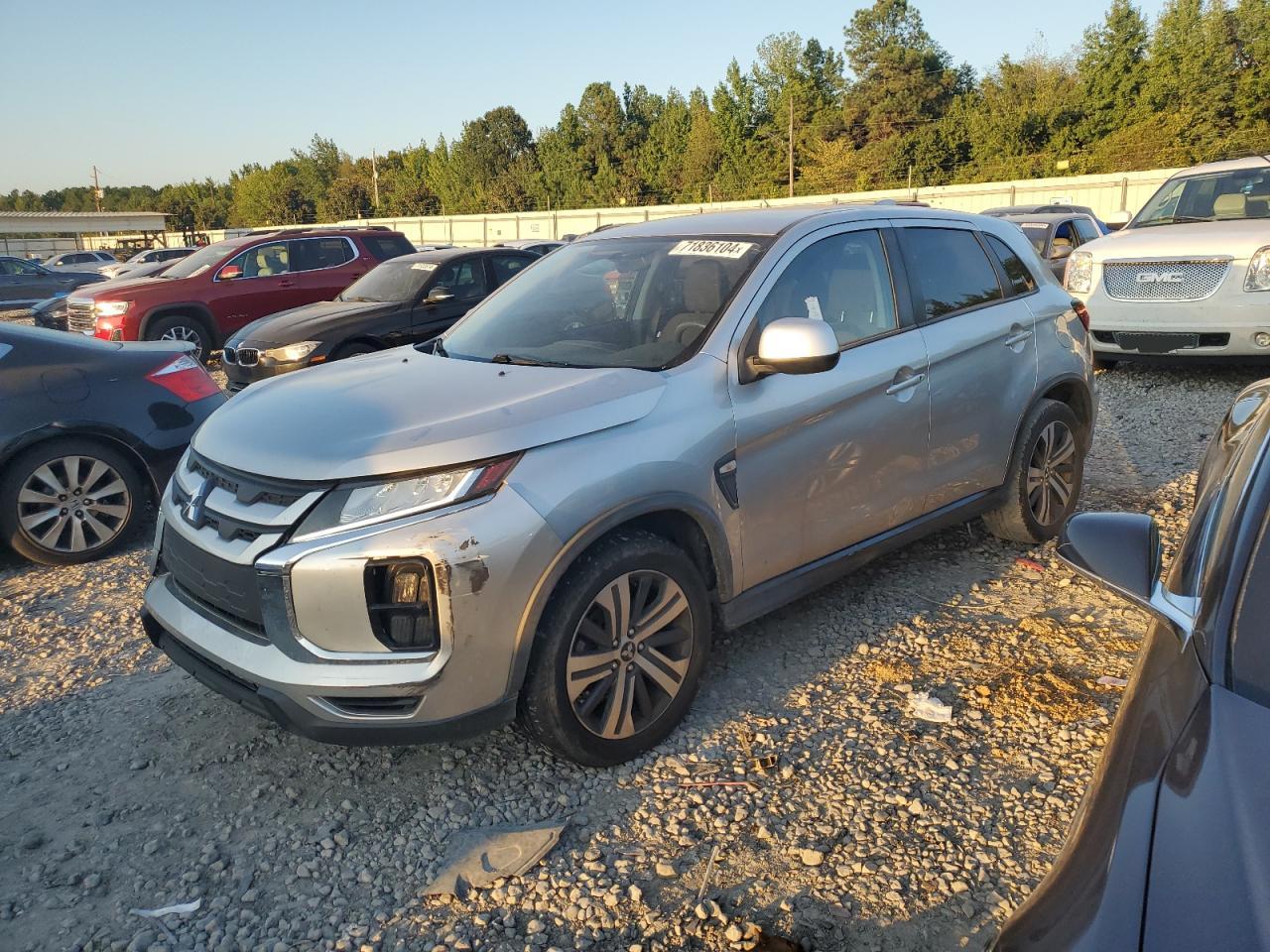 Mitsubishi Outlander Sport 2020 Medium